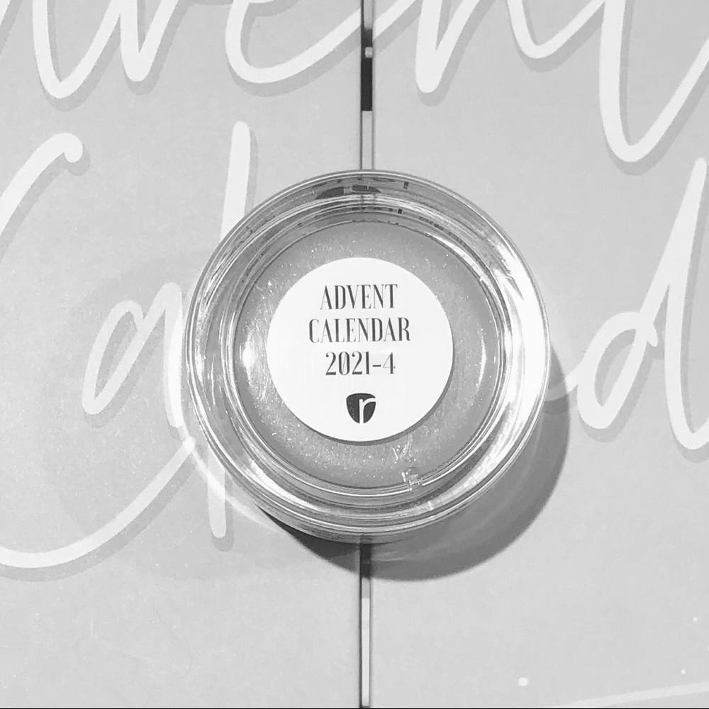 AC21-4 Revel nail advent calendar dip powder